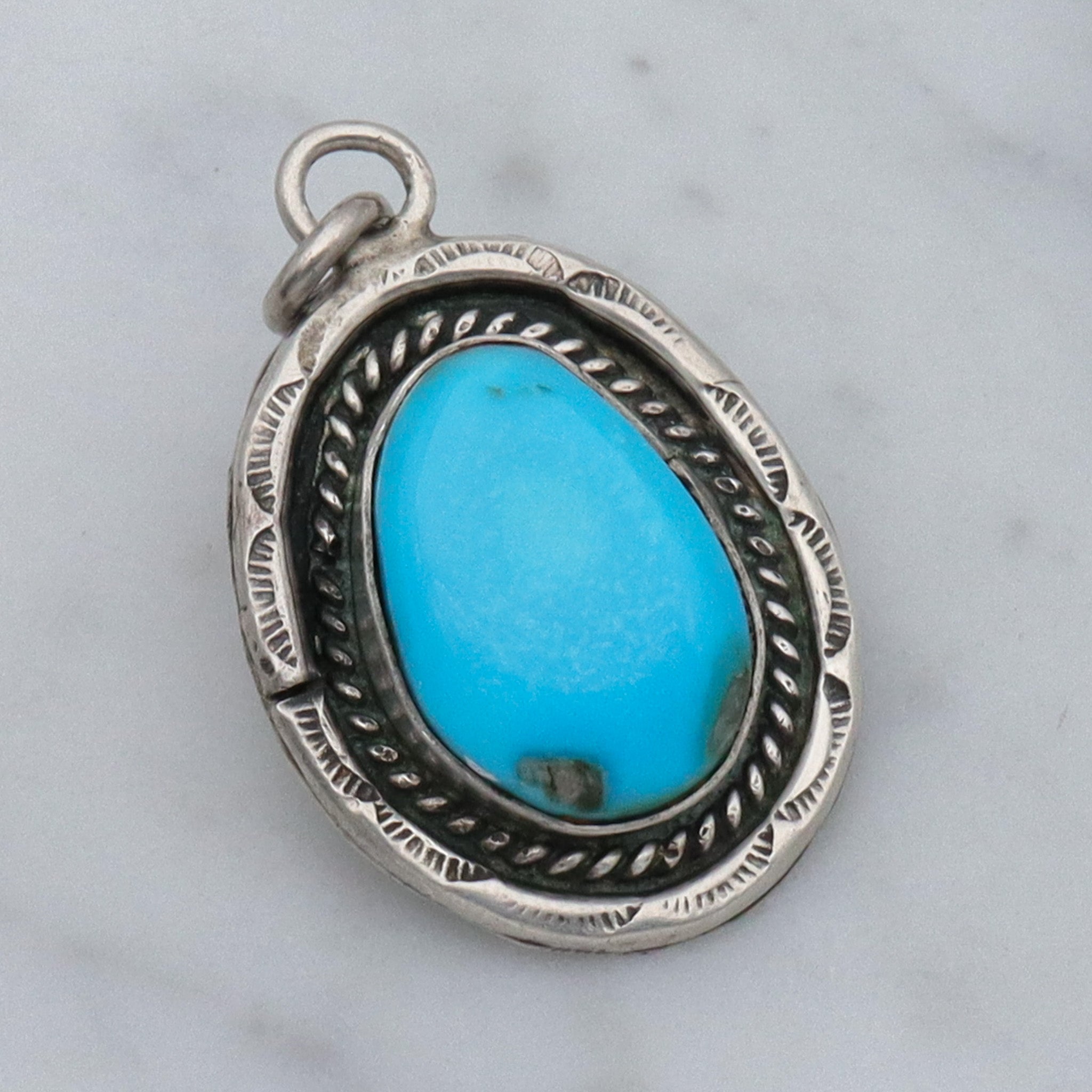 Vintage Navajo sterling & turquoise pendant